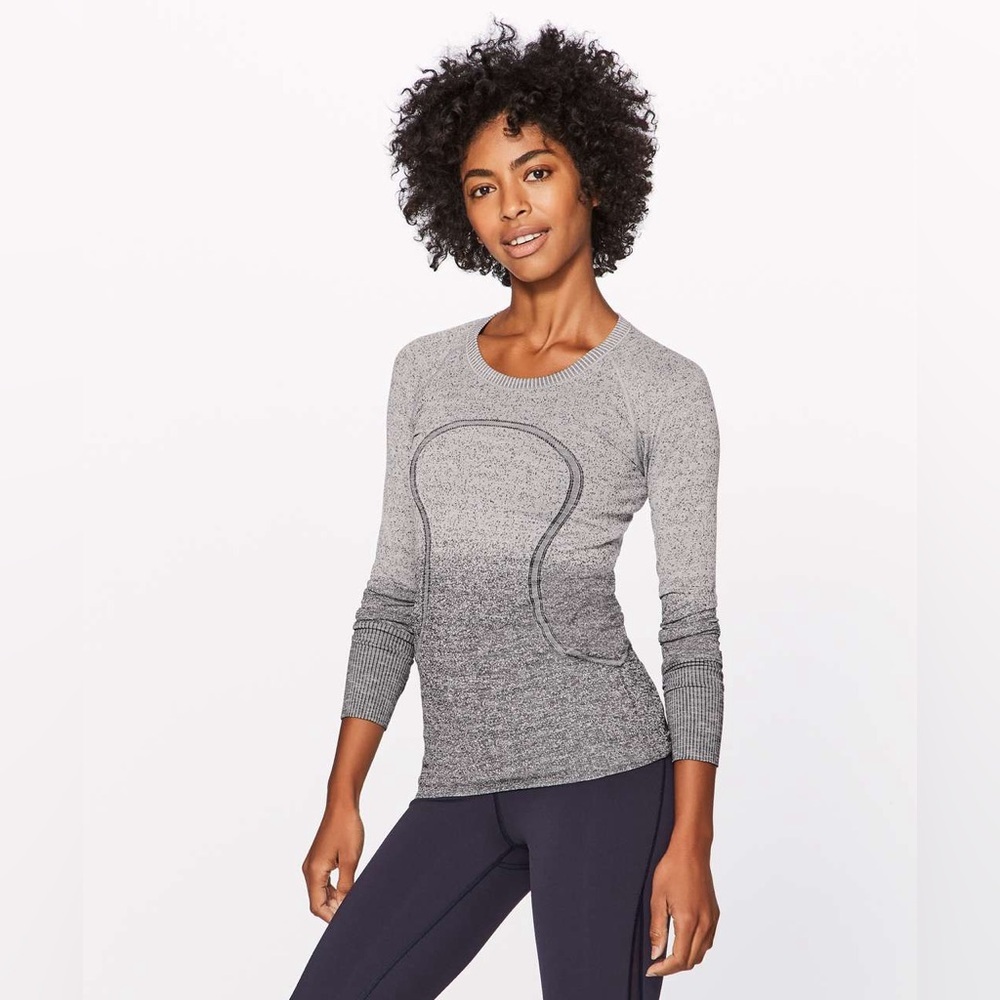 Lululemon Swiftly Tech Long Sleeve Crew in Ombre White / Dark Cast Size 8